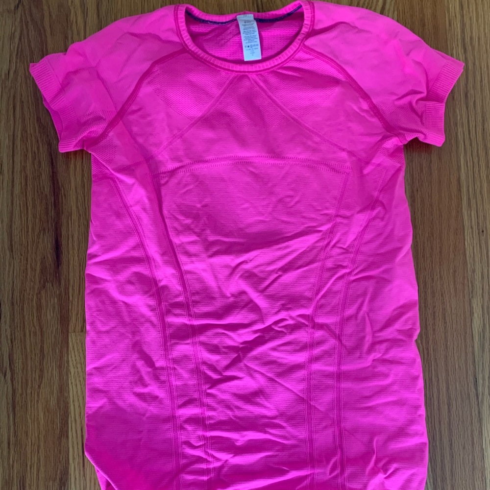 Ivivva shirt sleeve shirt